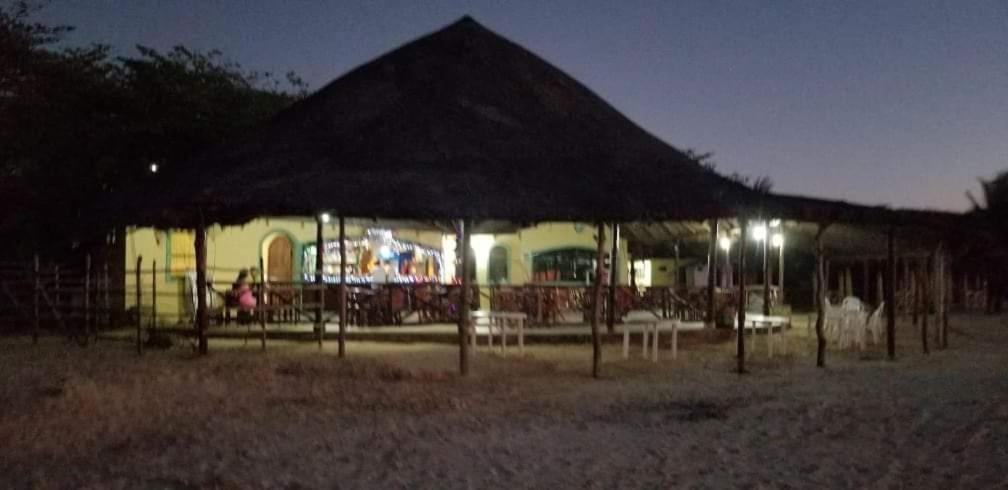 ホテルPic-Nic Beach Corn Island エクステリア 写真